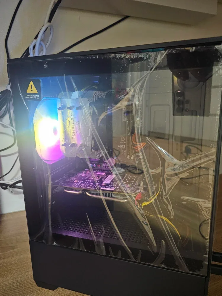 게이밍 컴퓨터(새케이스) i5-8400 16GB GTX1060