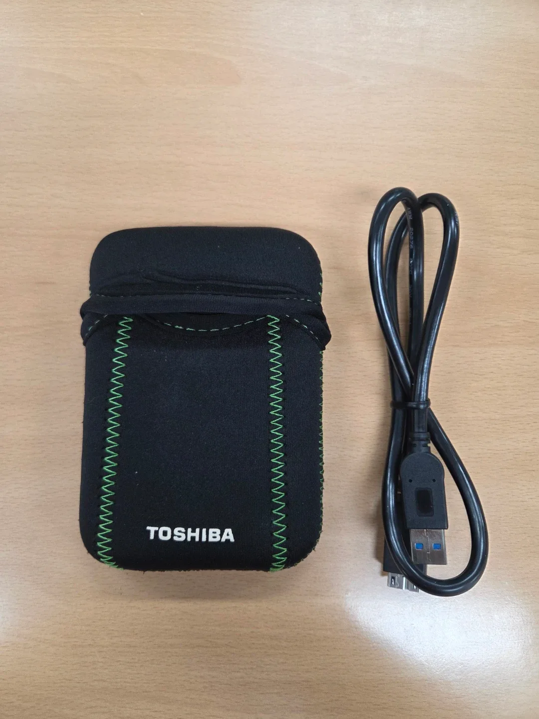 도시바 750GB(HDD)외장하드