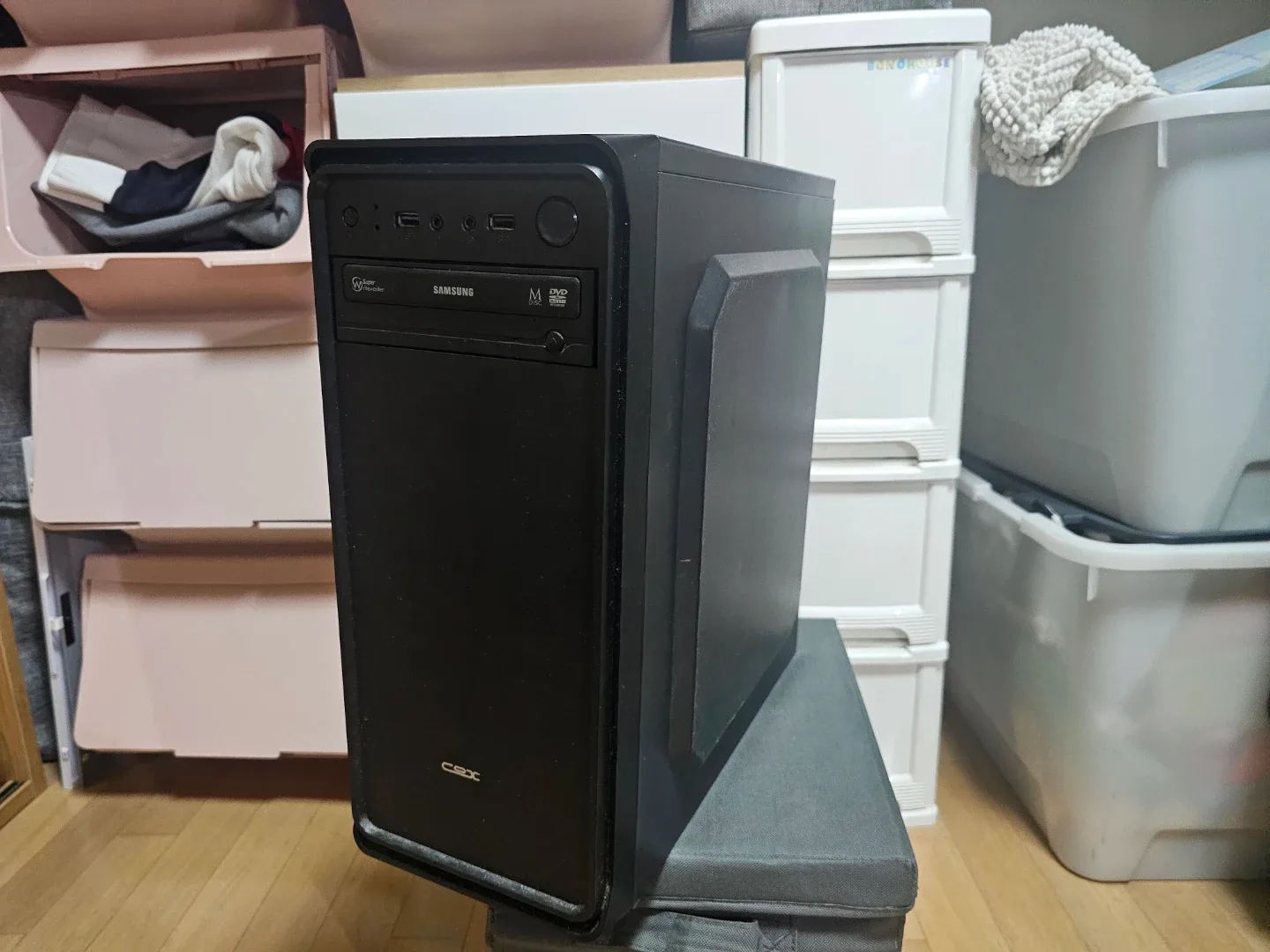 컴퓨터 본체&YAMAKASI 23인치 LED 모니터 세트