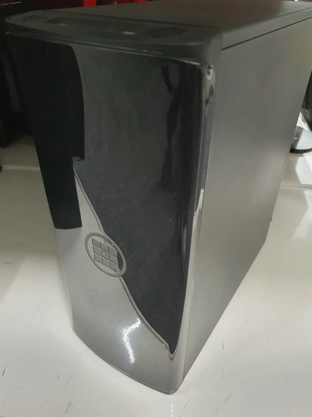 본체 i5-10400, RAM 16GB, SSD 250GB 팝니다