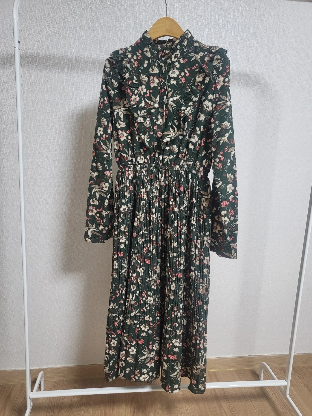 코인코즈 플라워 롱 원피스 | 여성의류 | 당근 중고거래