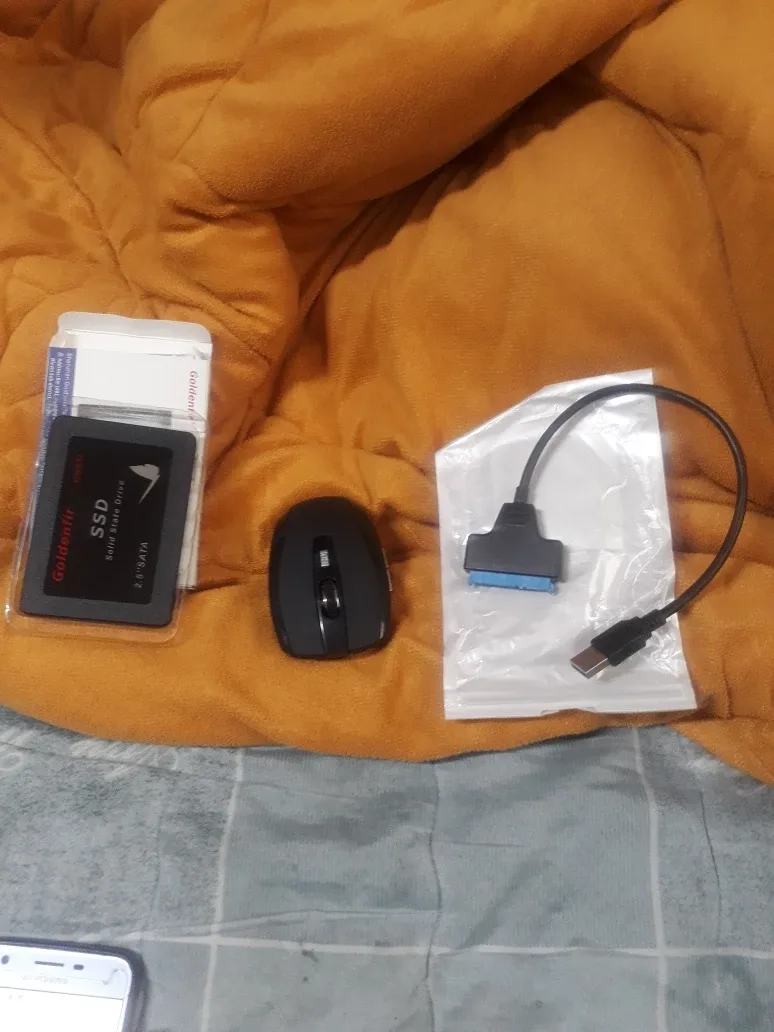 128기가 SSD 새것 15000, 무선마우스5천, SSD외부연결선 5천