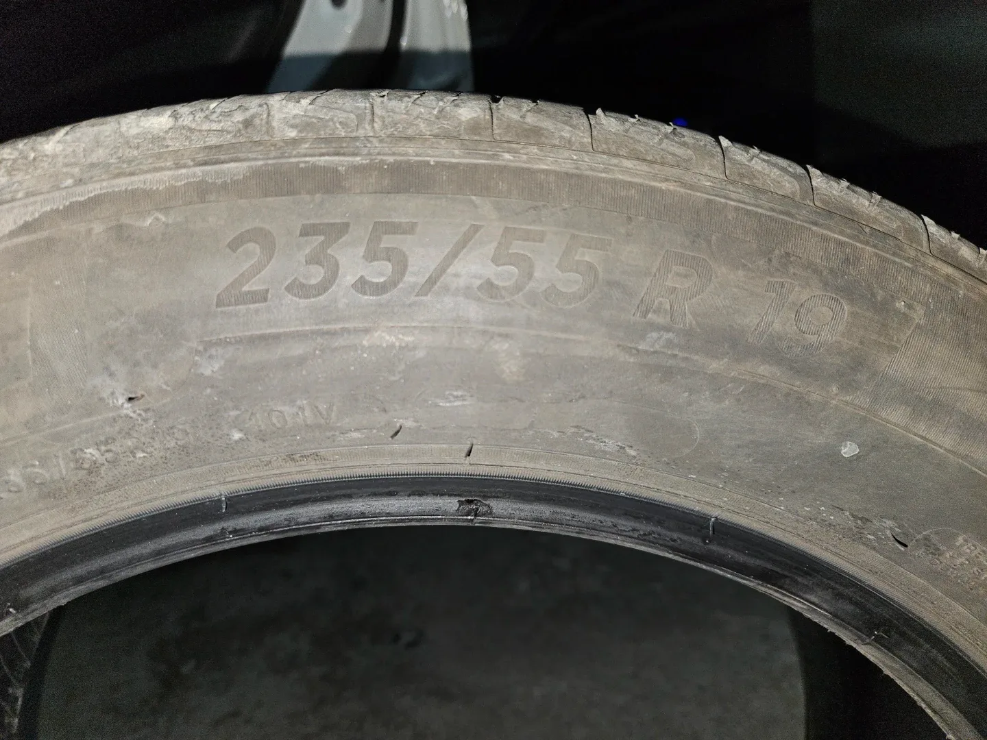 미쉐린 타이어 235/55R19