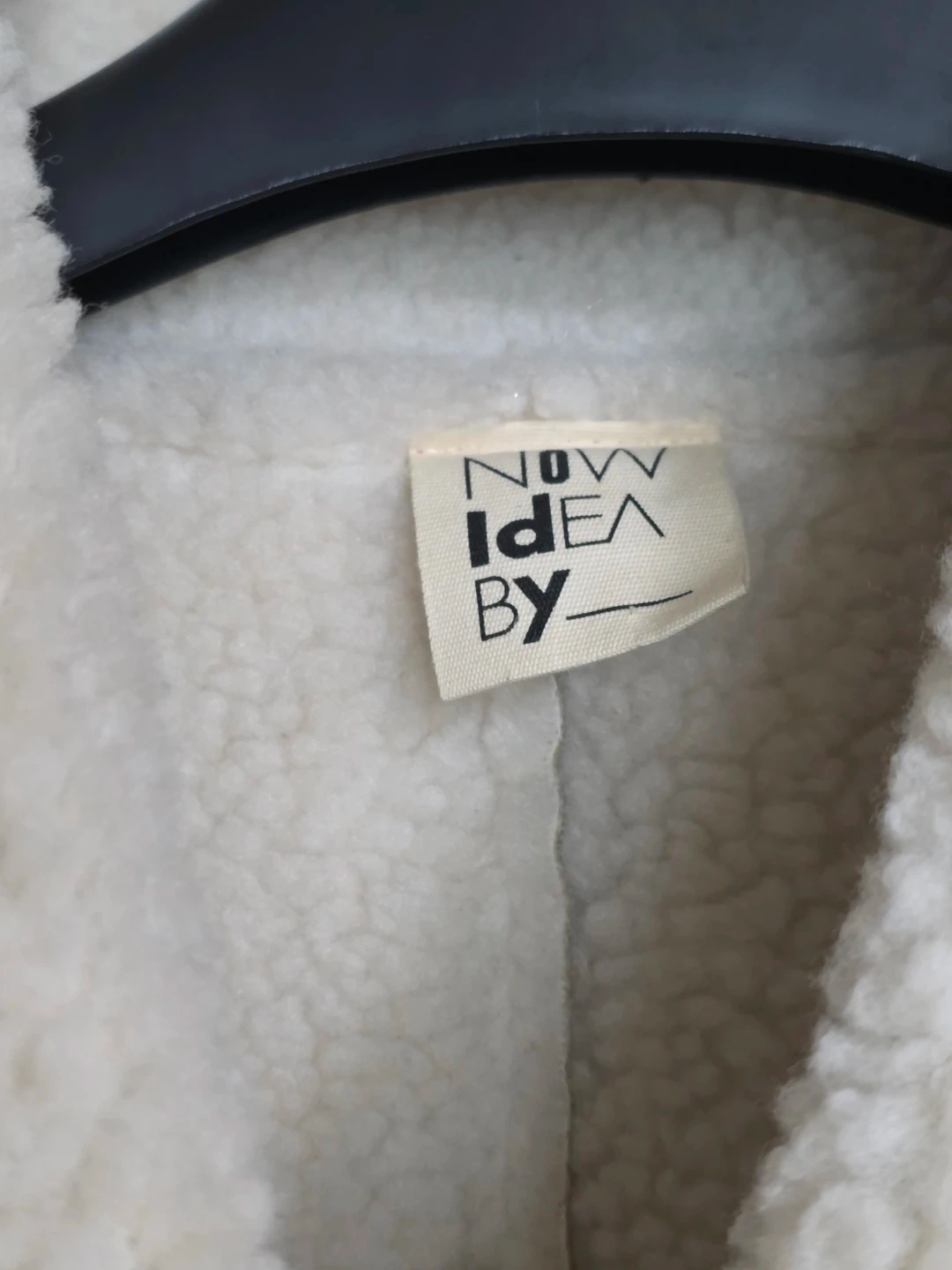 코인코즈 세련된 블루톤 페이크무스탕 | 여성의류 | 당근 중고거래