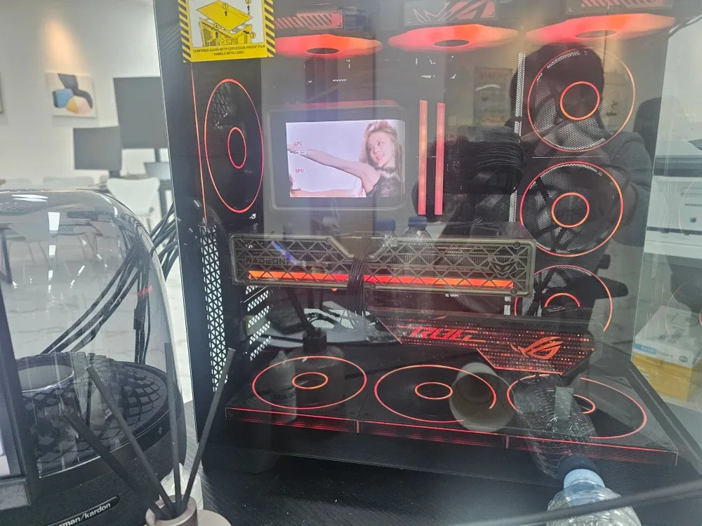 9600x / 9060xt 16gb ROG 감성 고사양 본체 팔아요