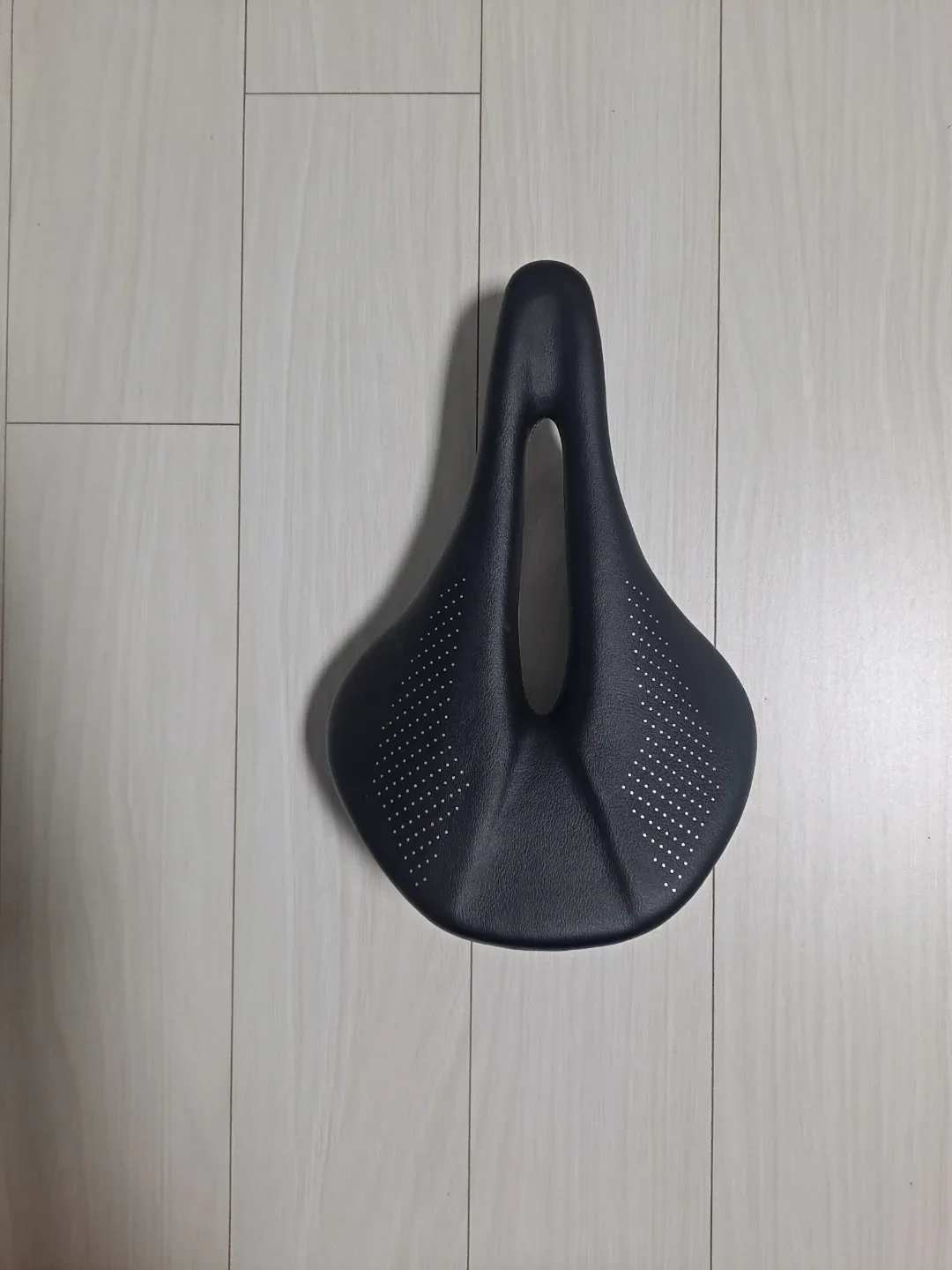 자전거 안장