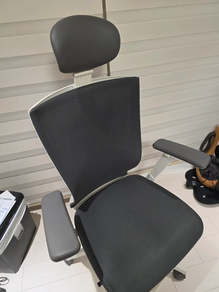 시디즈 T50 (HLDA) 의자 A급 중고 팝니다