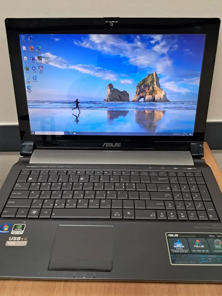 ASUS 노트북 i7 쿼드코어 GeForce GT 425M 풀hd해상도