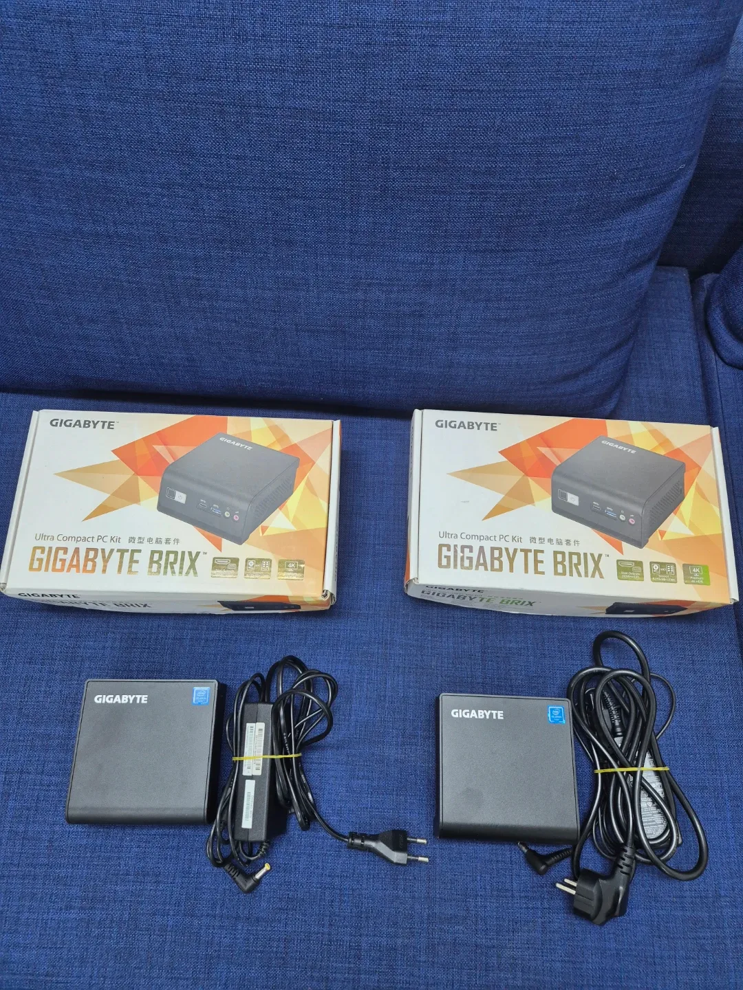 기가바이트 미니pc brix 4005C 두대