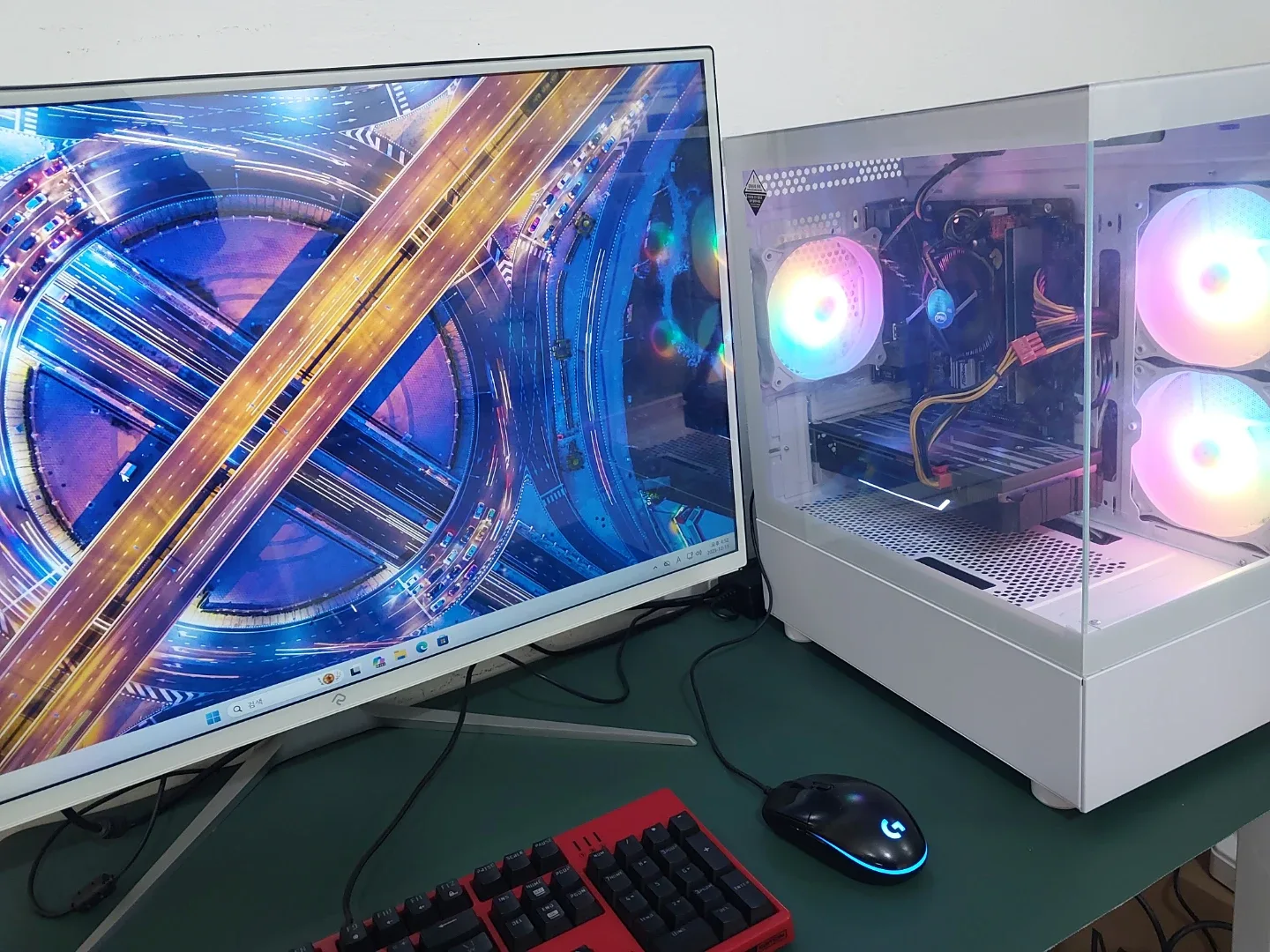 게이밍 컴퓨터 RTX 2070 i5-9400F 180모니터 세트