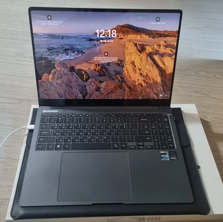 풀박스 갤럭시북3 프로 NT960XFG-K71A 인텔 i7  17인치