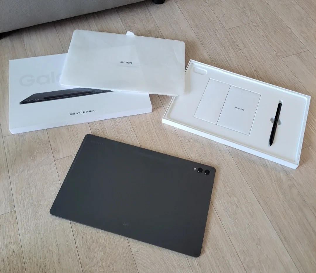 삼성전자 정품 상태 최상 갤럭시 탭 S9 울트라 WIFI 256GB 그라파이트 풀박스