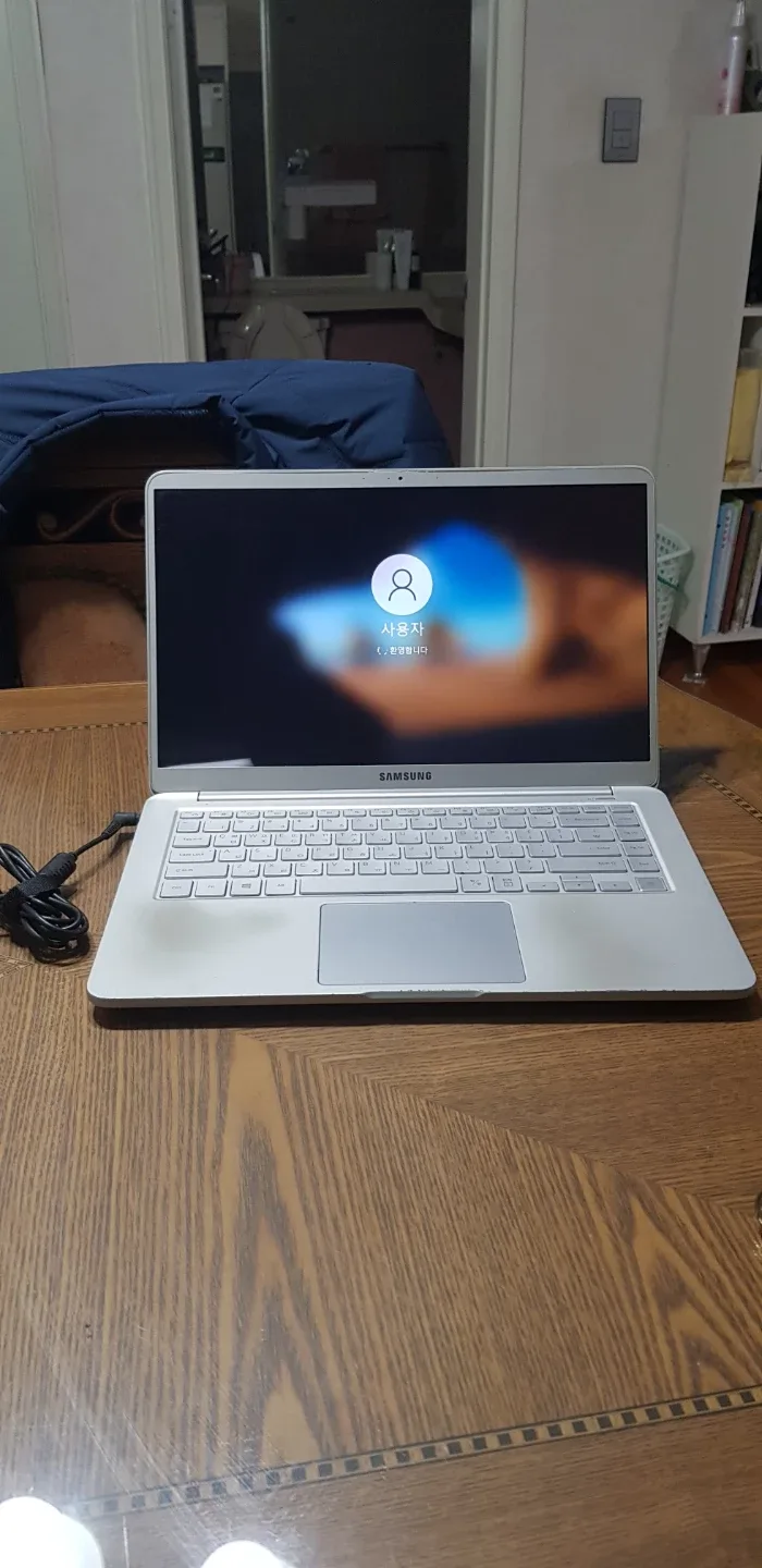 삼성 노트북 i3-7100U 8GB RAM 256GB SSD