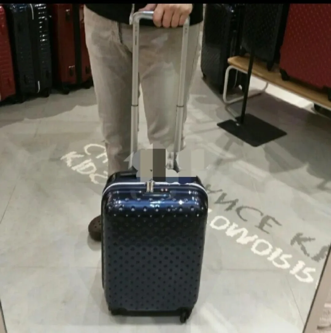 미치코런던 20인치 기내용 네이비 캐리어,근거리 배송가능,커버포함