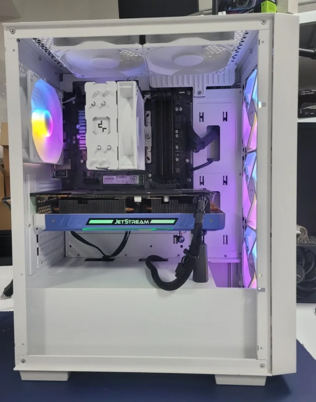 고사양 컴퓨터 가성비 pc 팔아요(화이트)