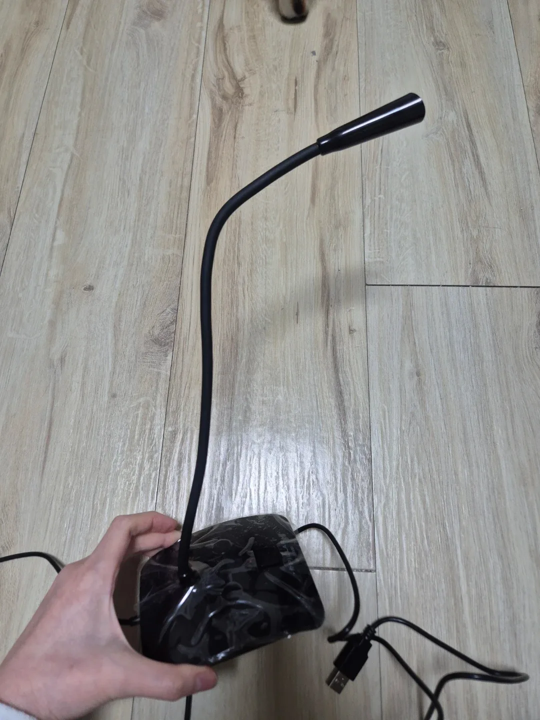 필라 CM-700USB 유선 스탠드 마이크