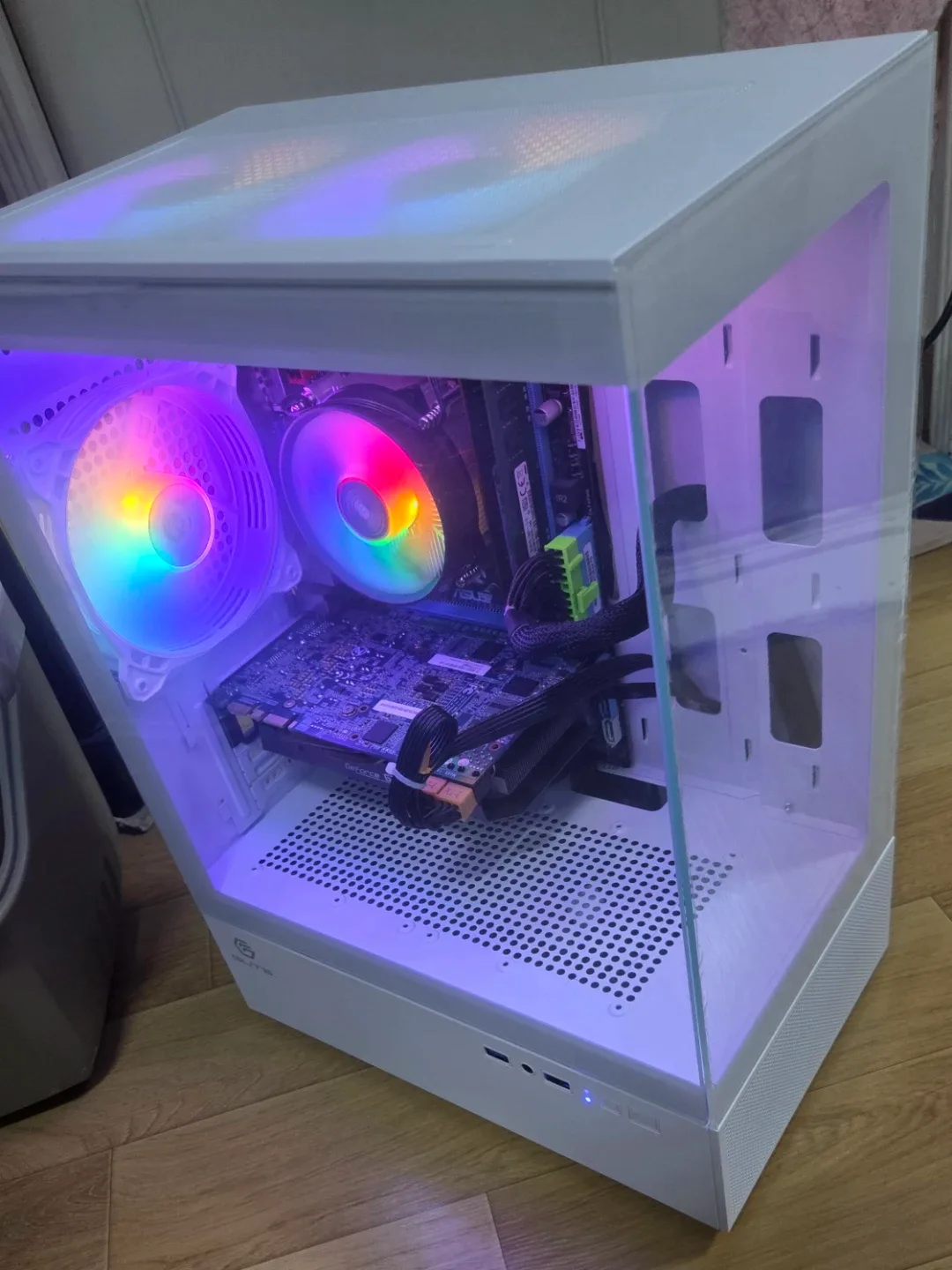 PC 본체 팔아요
