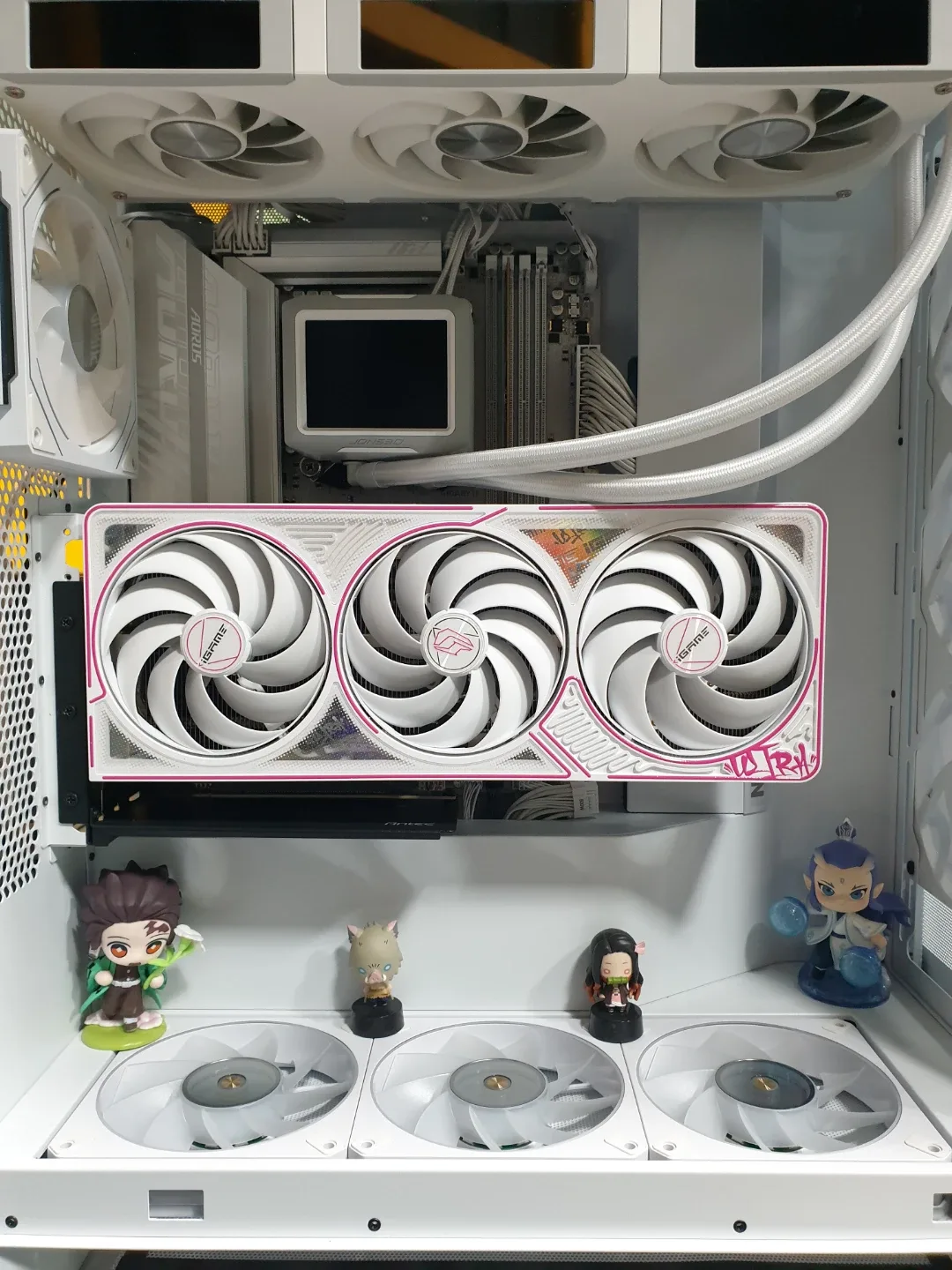 앤드급 게이밍 컴퓨터  판매  ( 9800X3D  / RTX5080  )