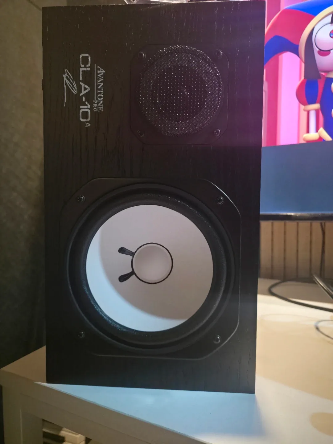 아반톤 CLA-10A 모니터 스피커