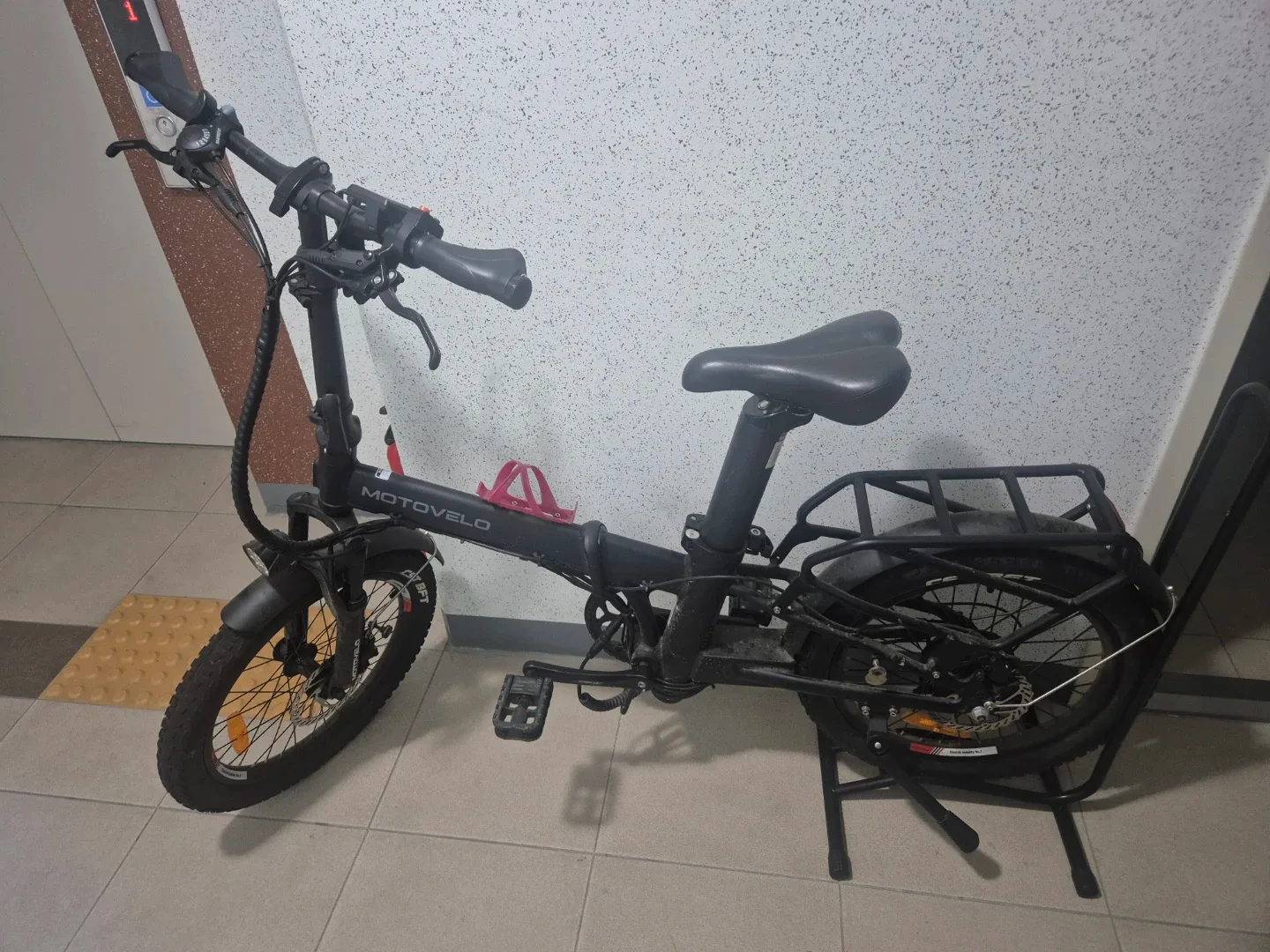 전기자전거 접이식프로벨라2  560키로주행 40만원판매합니다