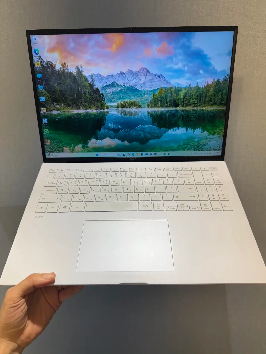 노트북 엘지 LG 그램 노트북 16인치 i7 11세대 램 16G SSD 1TB