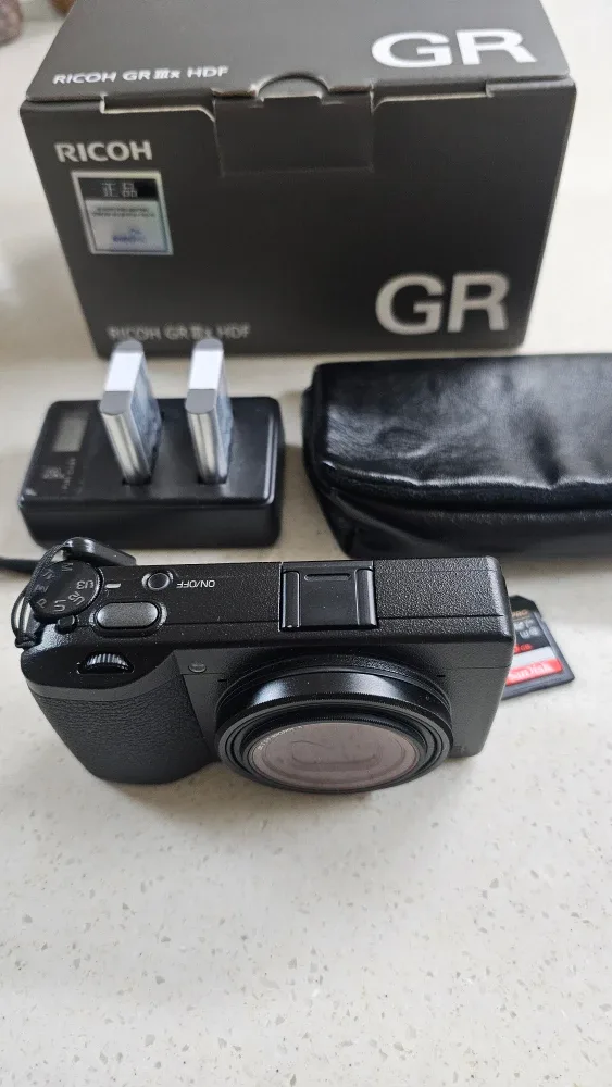 리코 GR IIIx HDF 카메라