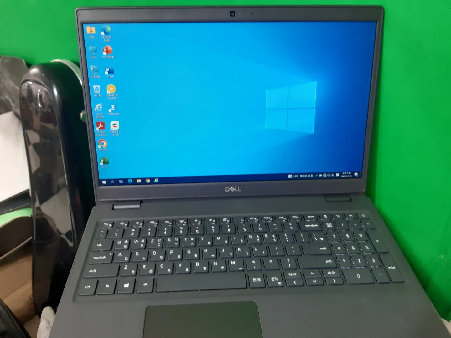 Dell Latitude 노트북 i5-10세대 ram 16 싸게 팝니다