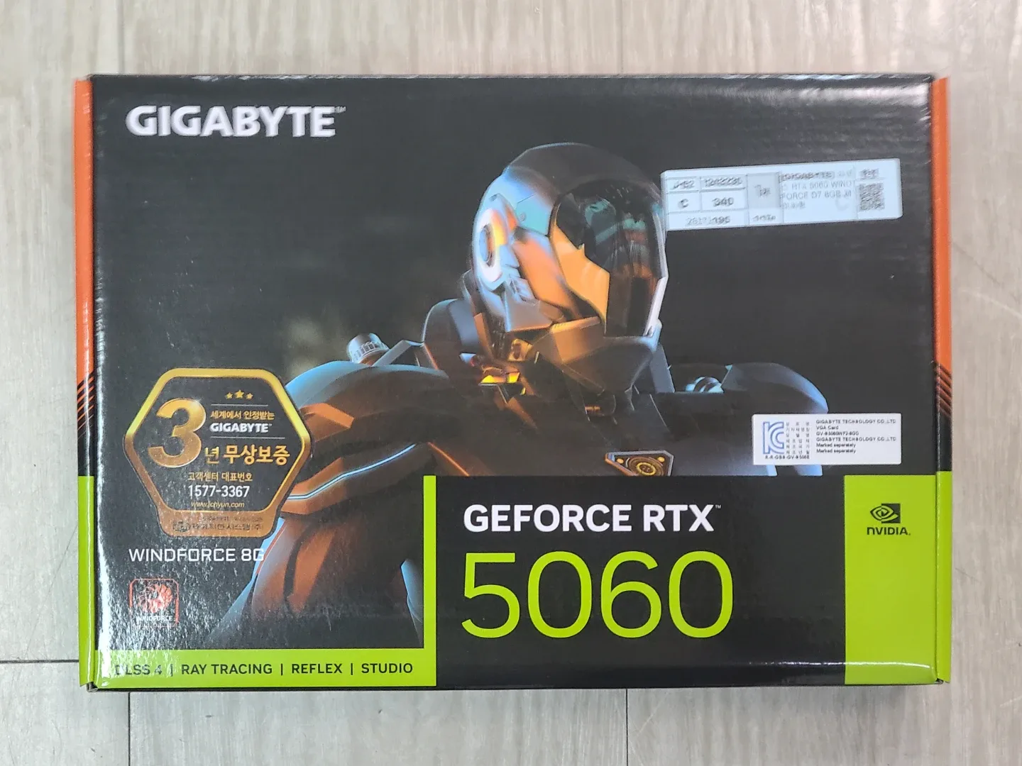 기가바이트 RTX 5060 윈드포스 8G