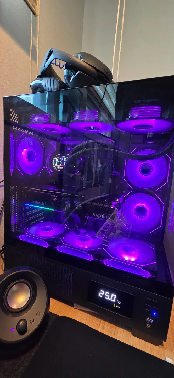 9800x3d,9070xt 조합 PC본체 팝니다