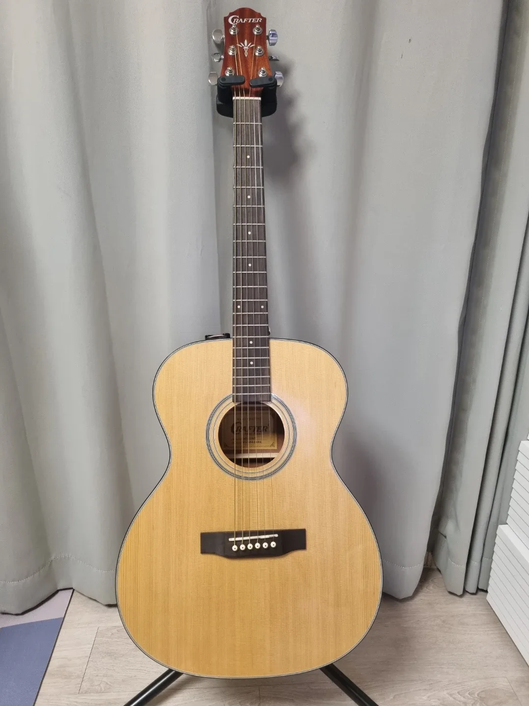 Crafter 어쿠스틱 기타