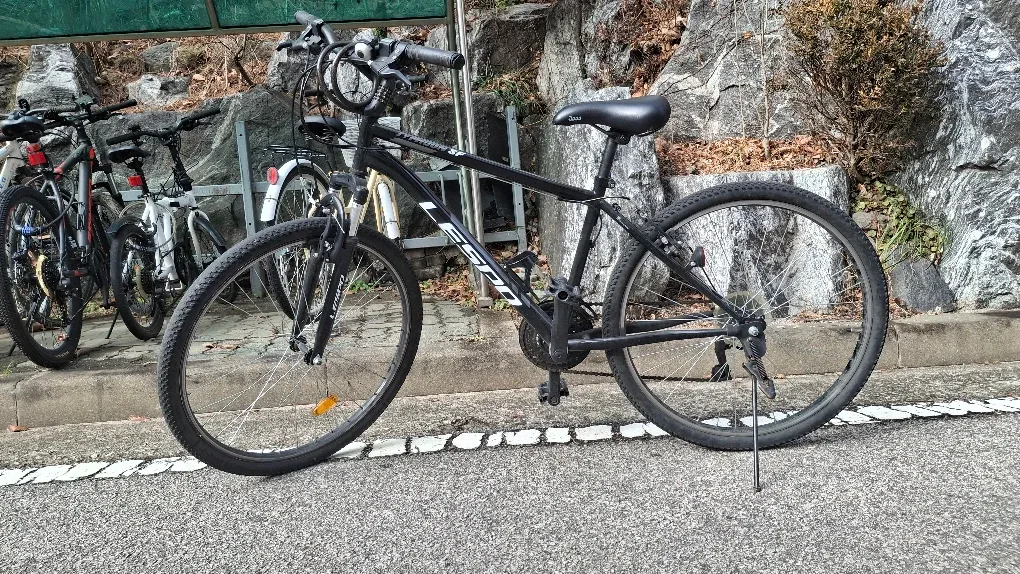 삼천리 자전거 팝니다.