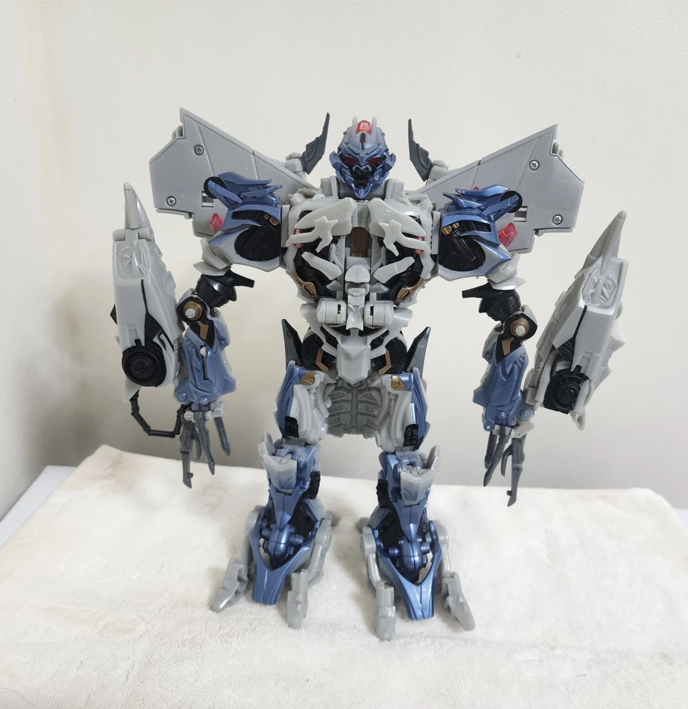 2007년 트랜스포머 리더급 메가트론 팝니다. | 취미/게임/음반 | 당근 중고거래