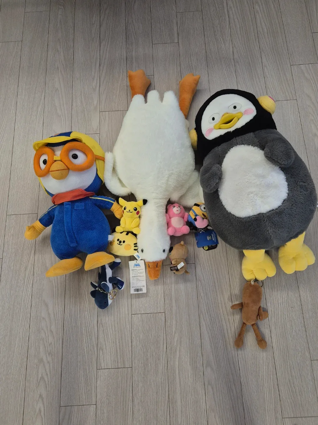 인형 세트 (뽀로로, 오리, 펭수) 포함 10개 인형