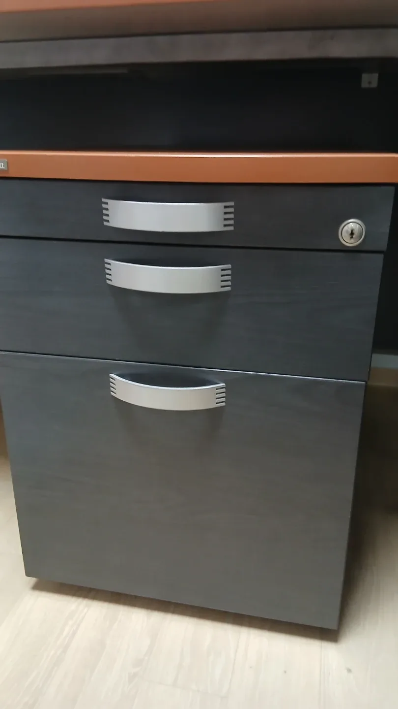 일룸 사무실 책상 잠금장치 3단 서랍장