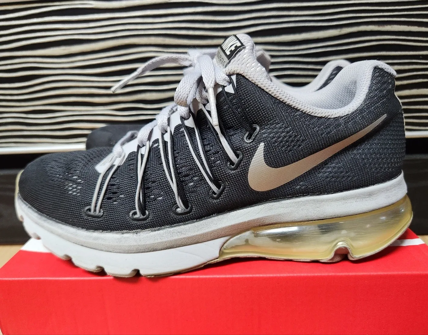 nike 나이키 에어맥스 엑셀러레이터5 런닝화230