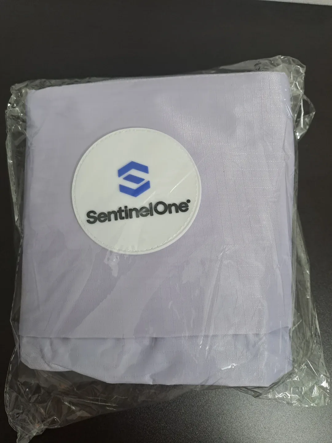 SentinelOne  보스턴백 새상품