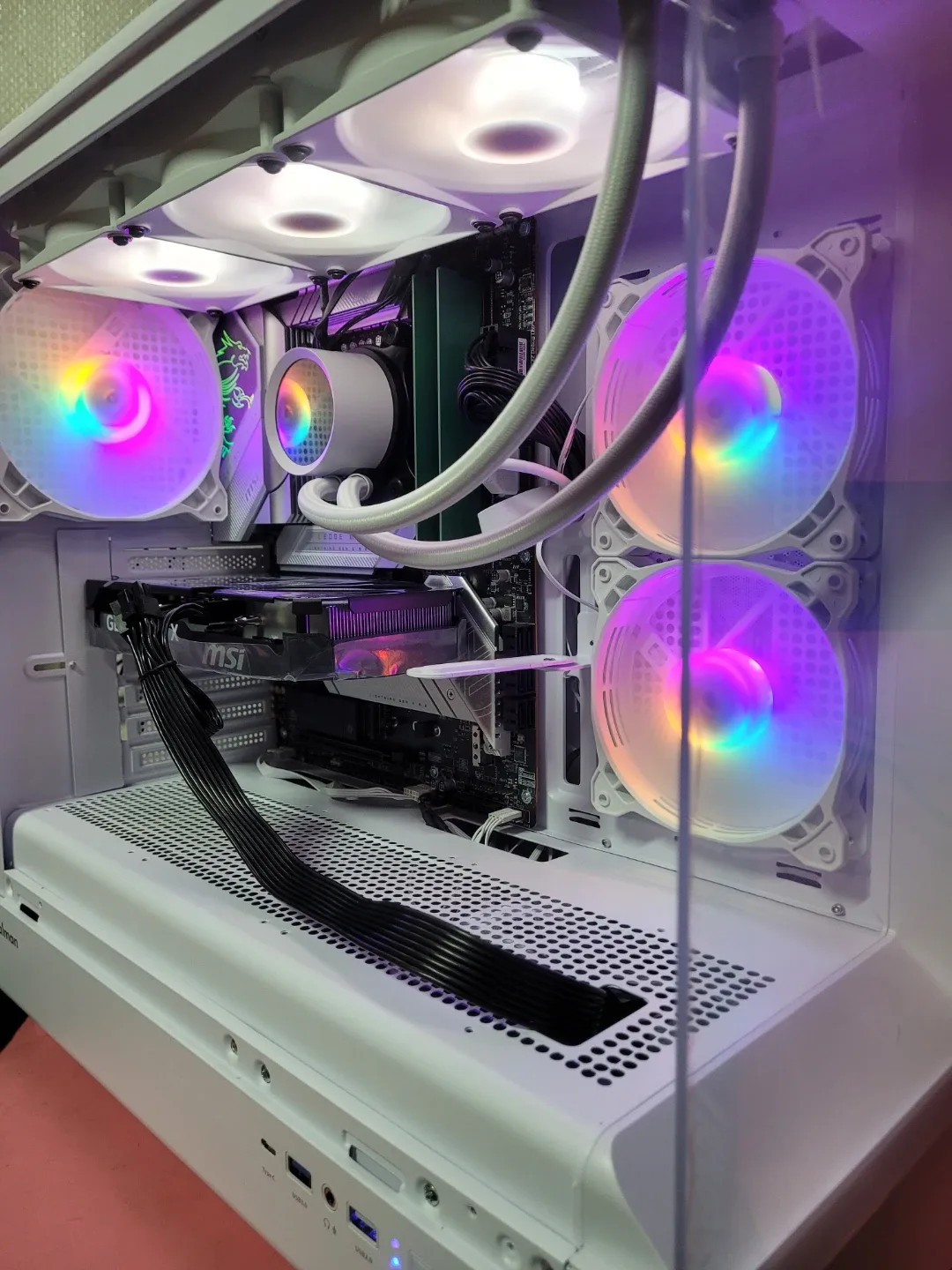 하이앤드급 고사양pc 컴퓨터 본체 판매합니다.