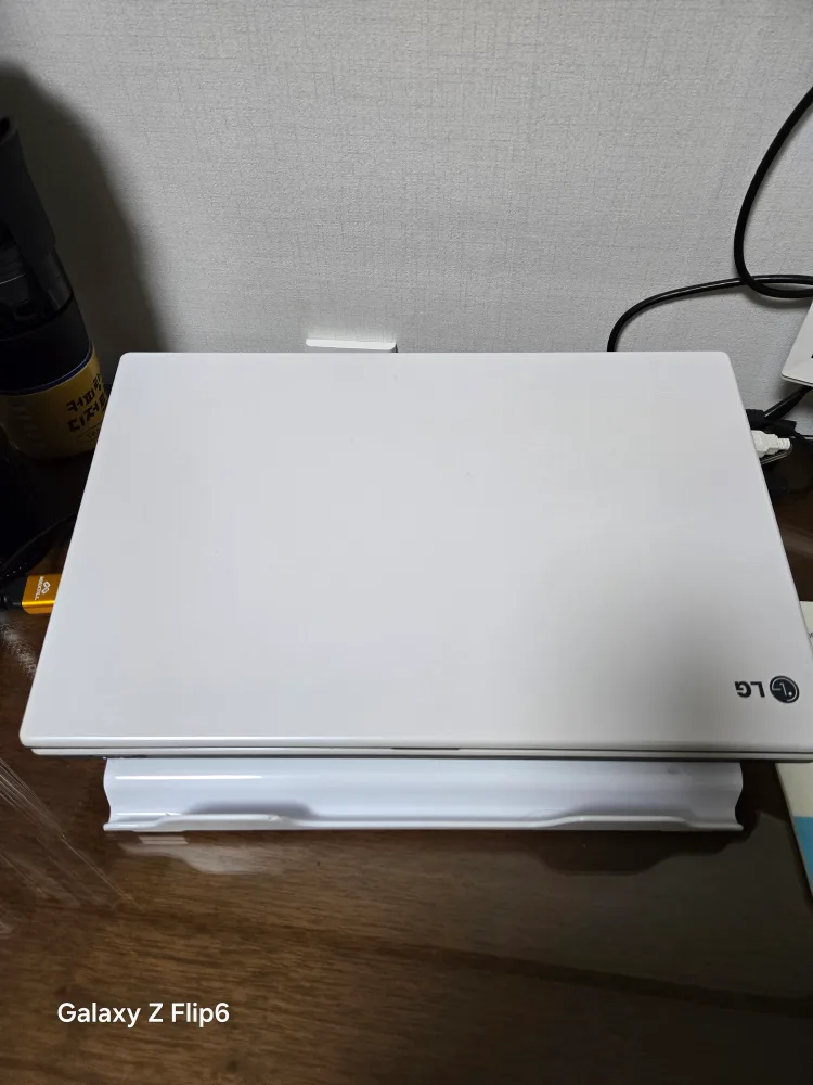 LG 15.6인치 화이트 노트북 LGN55