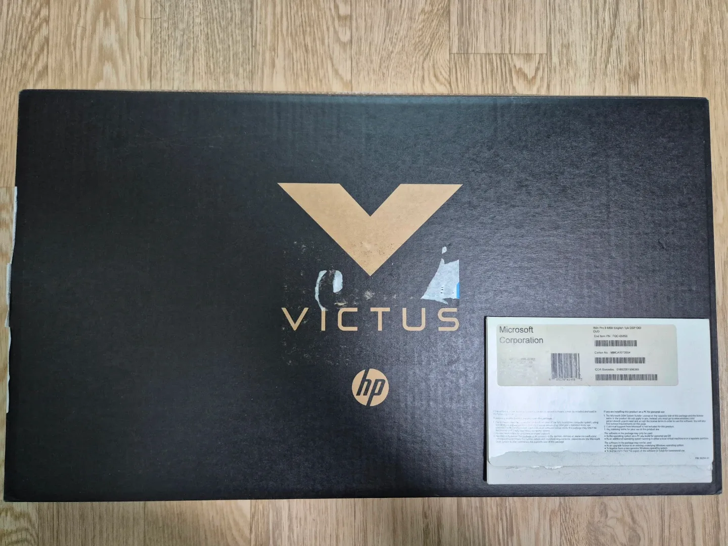 HP Victus 16-d1141TX 팖
