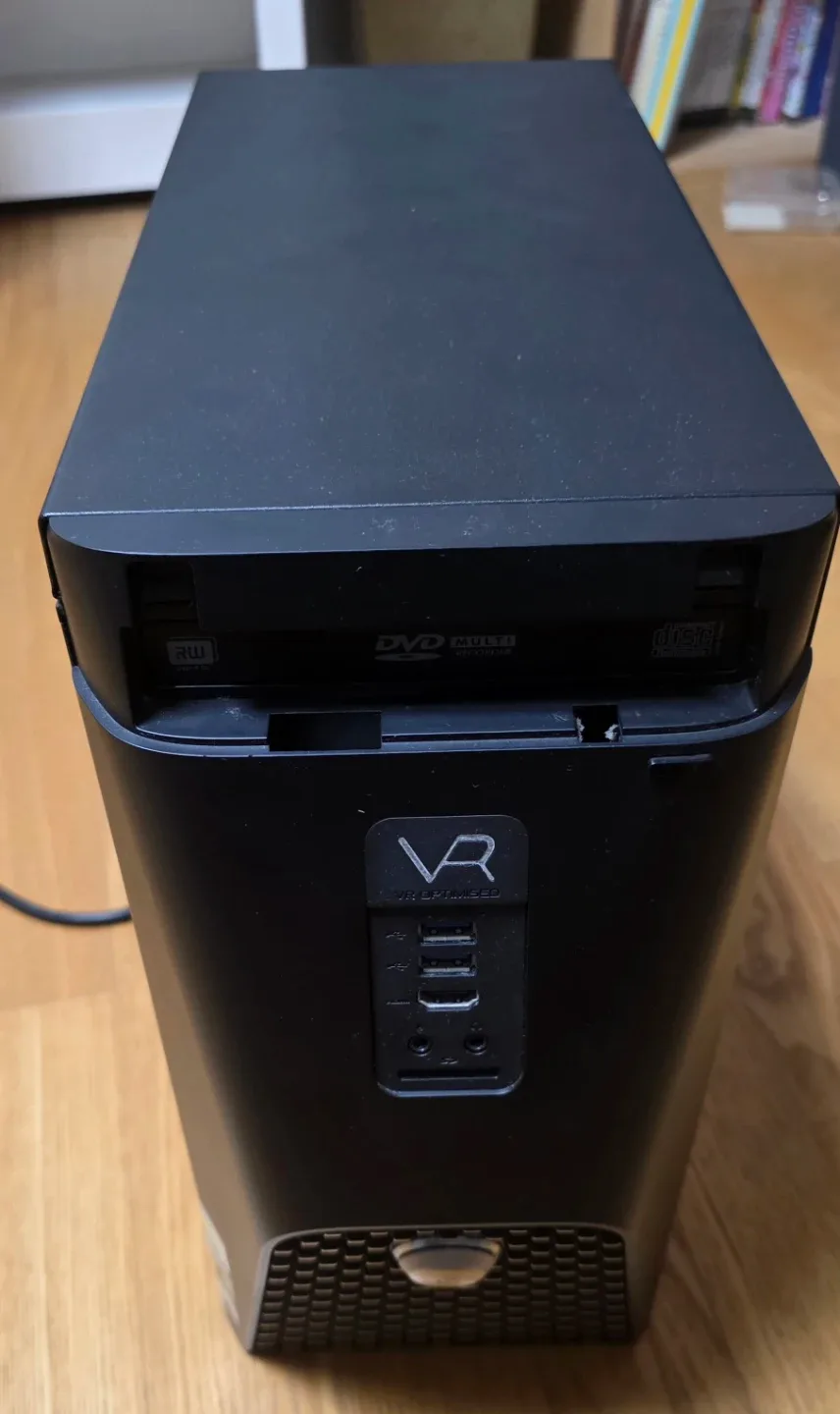 삼성 데스크탑 DM700T6A-A99 i7 GTX1070