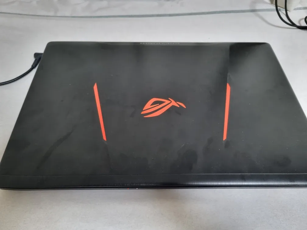 ASUS ROG STRIX 게이밍 노트북 i7 GTX1050Ti