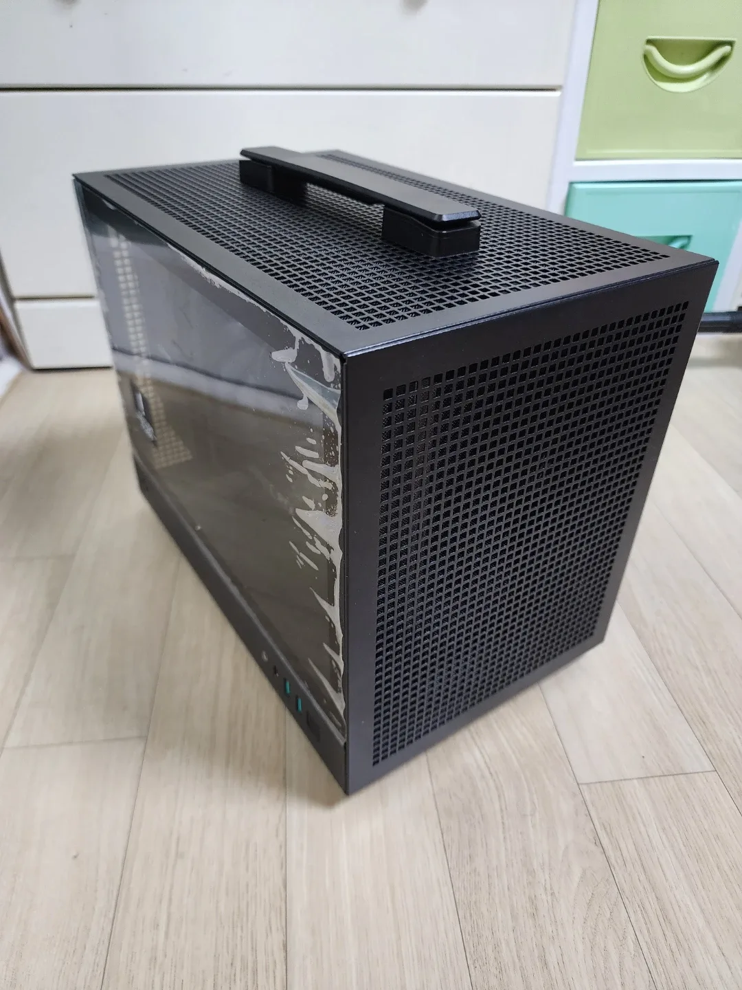 라이젠 5800X SFF ITX 미니PC 반본체