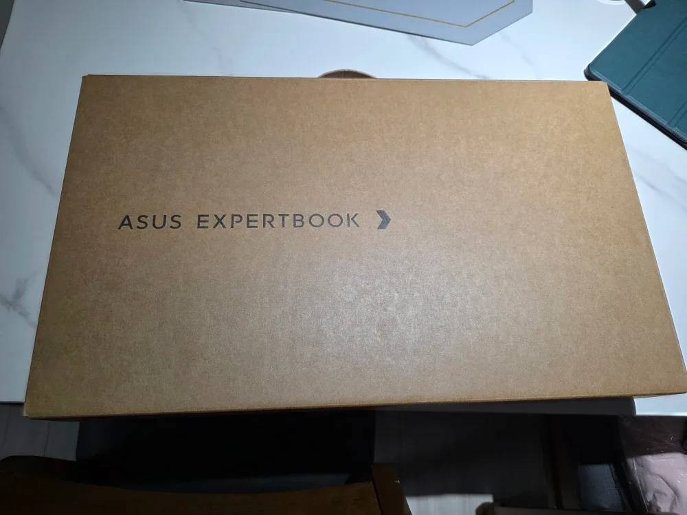 ASUS ExpertBook P1503CVA i5 13세대 DDR5-16GB 노트북 팝니다.