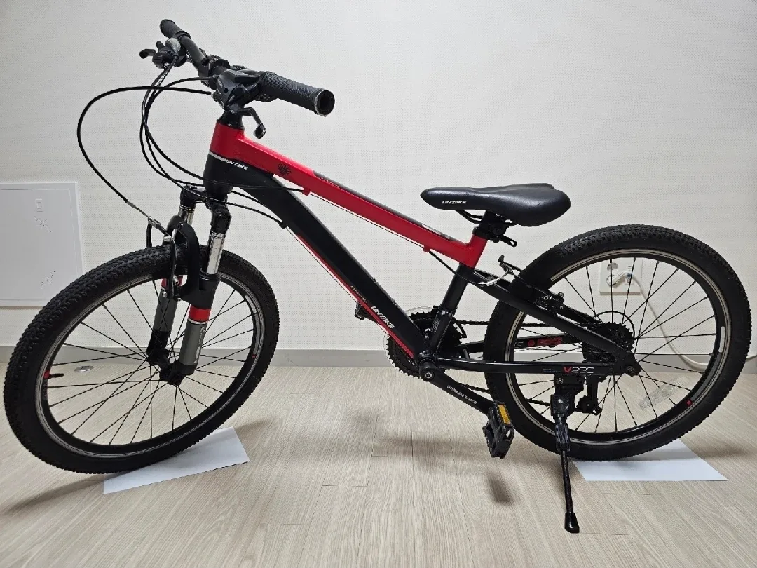 초등학생 주니어 알루미늄 시마노 21단 MTB 자전거 (22인치)