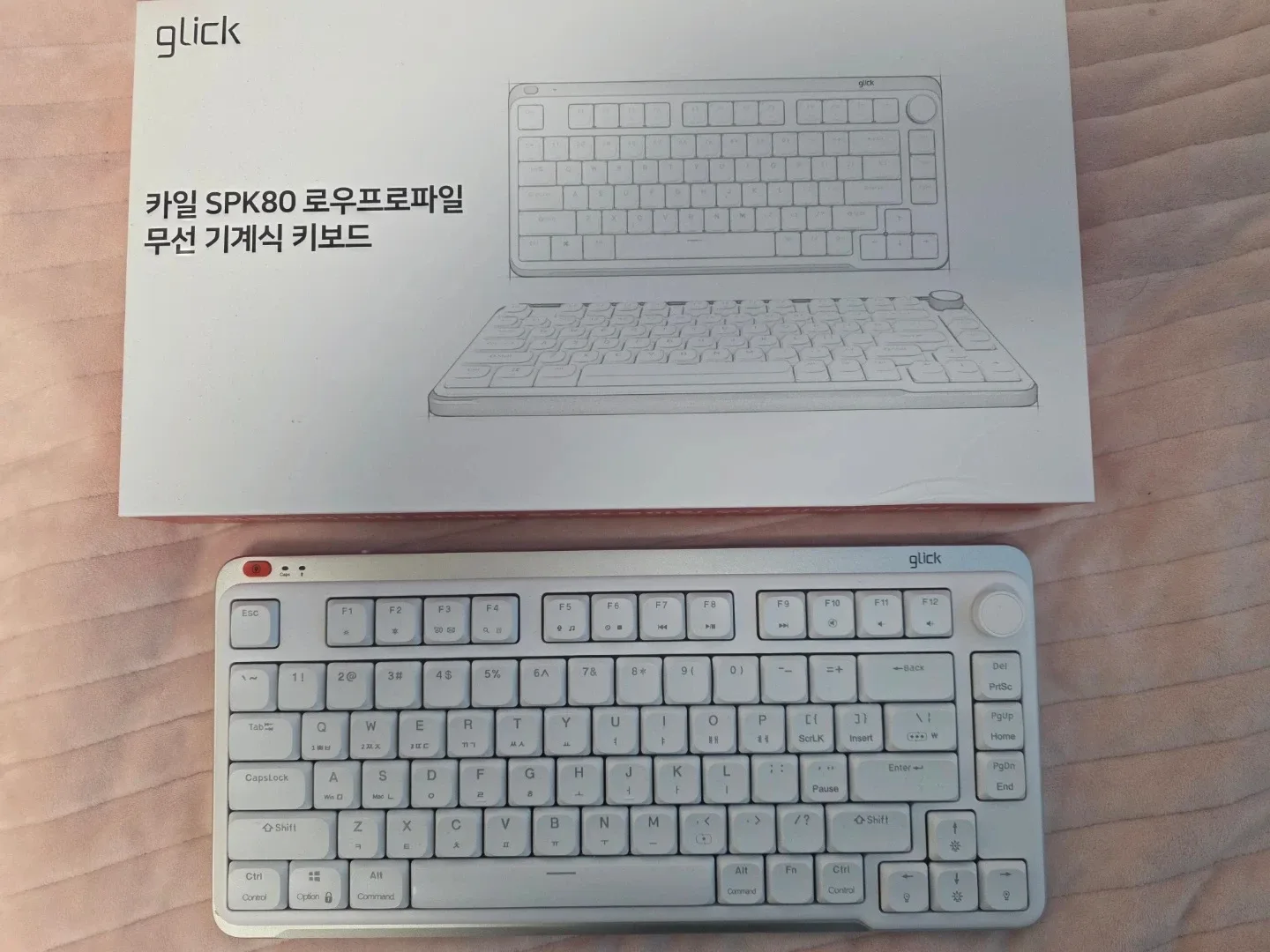 지클릭커 카일축 SPK80 로우프로파일 무선 키보드 팝니다(마지막 가격내림)