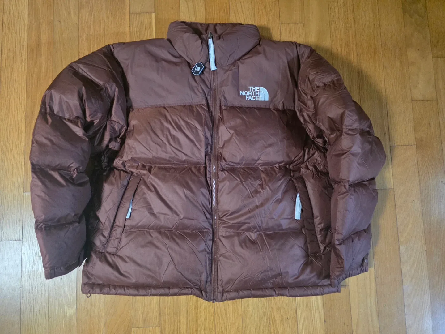 노스페이스 눕시 700 다크오크 3XL 새상품