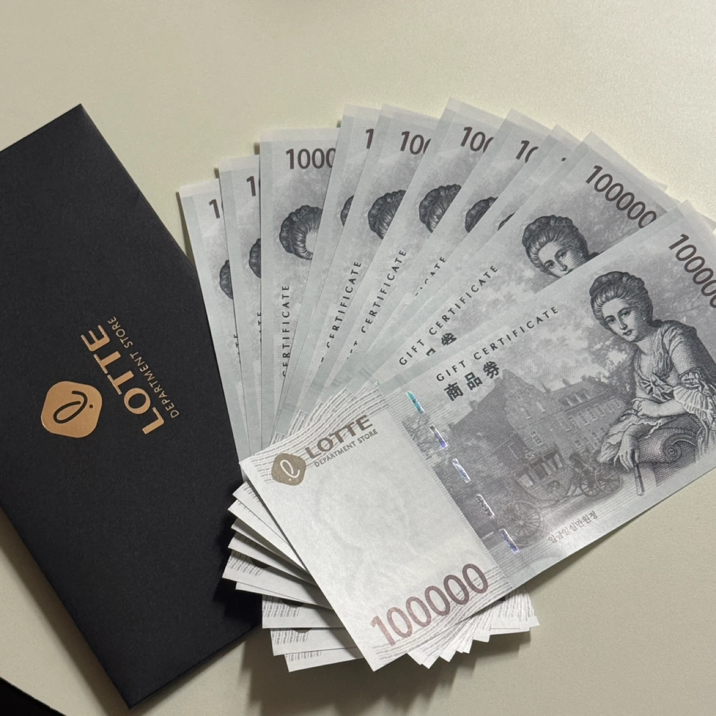 롯데백화점 상품권 10만원권 10매 100만원 97판매 | 티켓/교환권 | 당근 중고거래