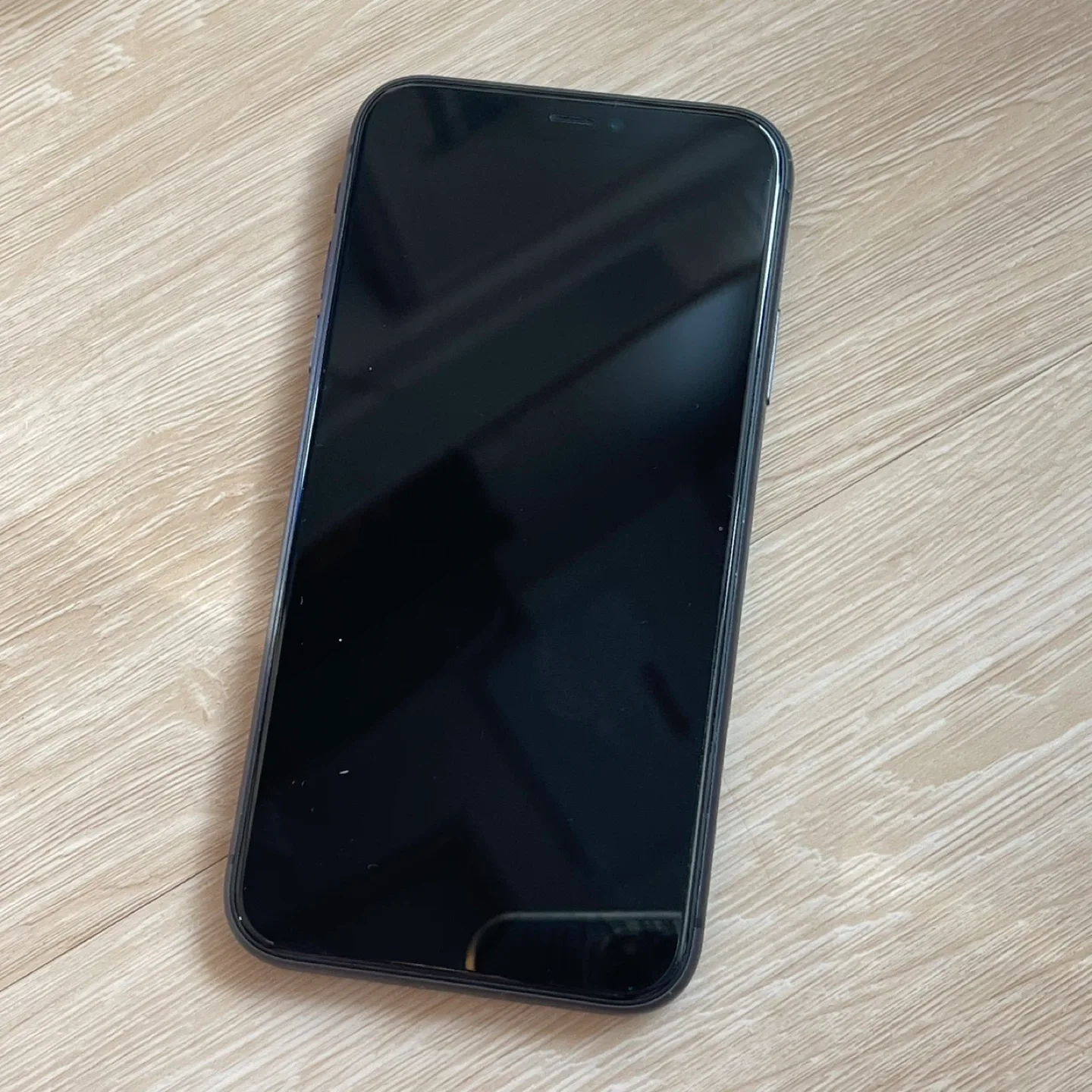 아이폰 11 블랙 64GB