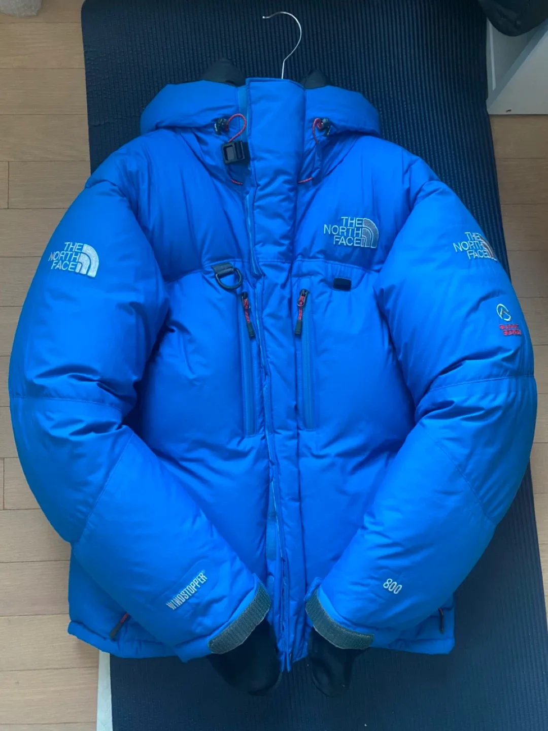 노스페이스 히말라야1 패딩  100~ 105 판매합니다. 소장용 상태완전좋음  교환가능