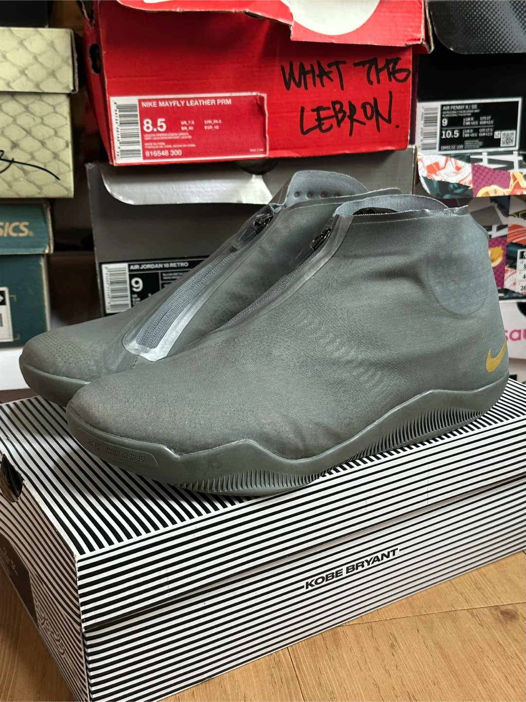 나이키 코비 11 ALT 270mm 그레이